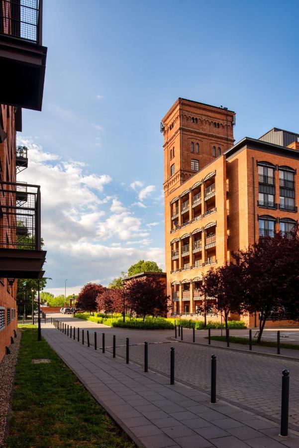 Lumina Loft Tymienieckiego With A View Of The Lake Lodz  Luaran gambar