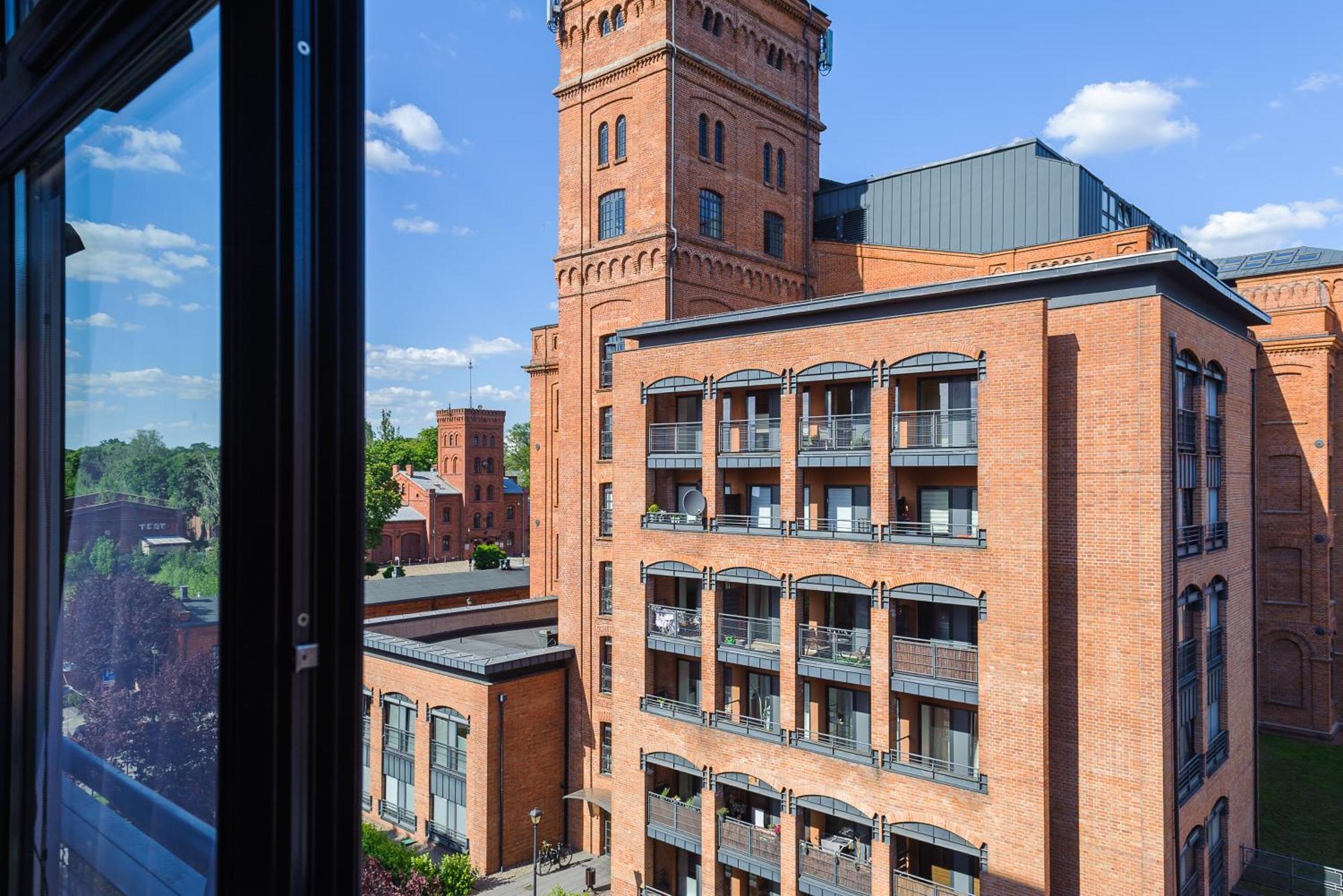 Lumina Loft Tymienieckiego With A View Of The Lake Lodz  Luaran gambar